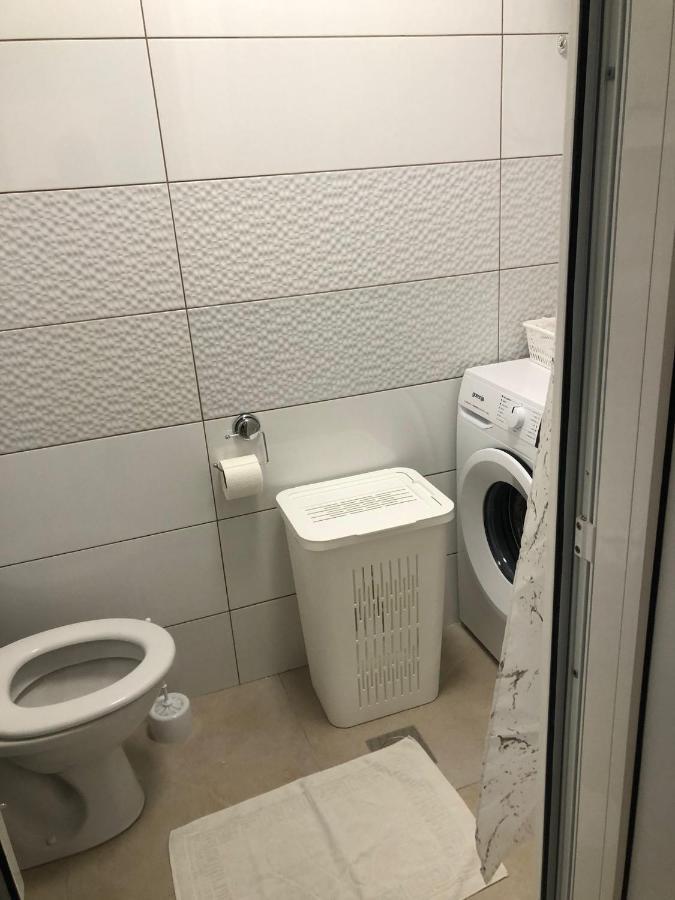 Apartman Lana Lägenhet Zadar Exteriör bild